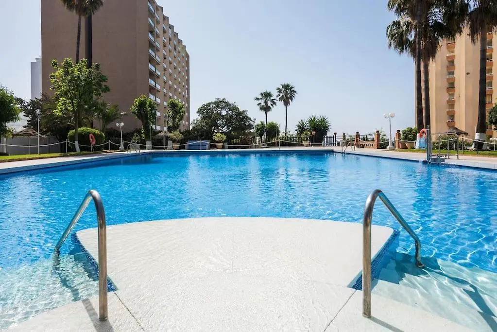 公寓 贝纳尔马德纳Apartamento En 1ª Linea De Playa, Edf Diana I公寓 西班牙