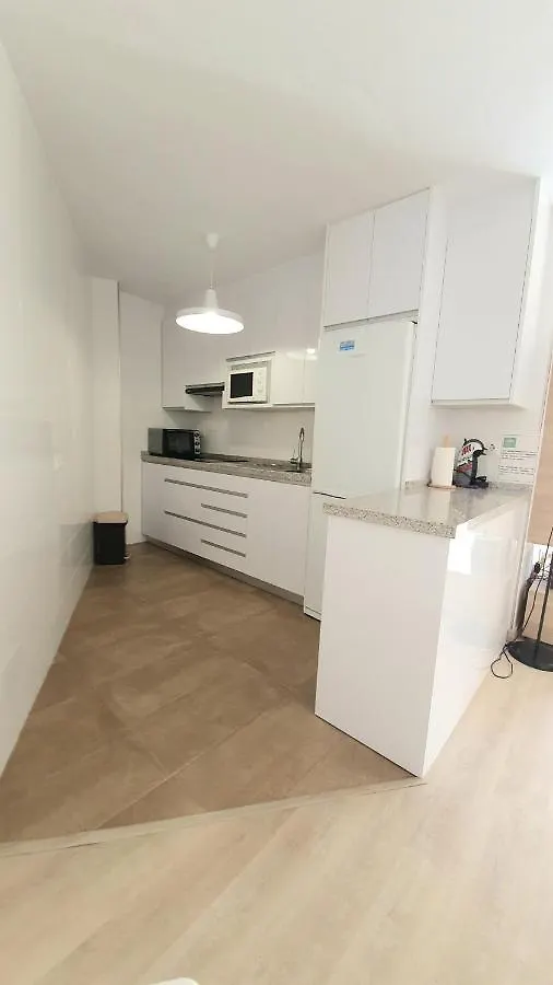 贝纳尔马德纳Apartamento En 1ª Linea De Playa, Edf Diana I公寓 公寓